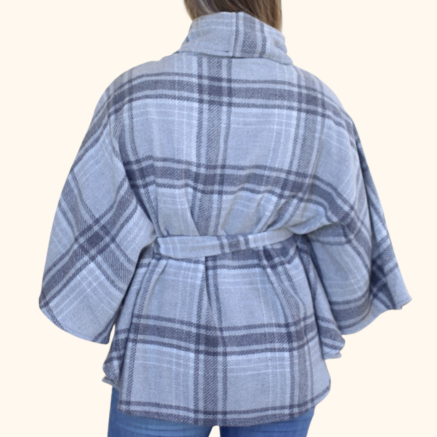 Perfecto Poncho in Gray