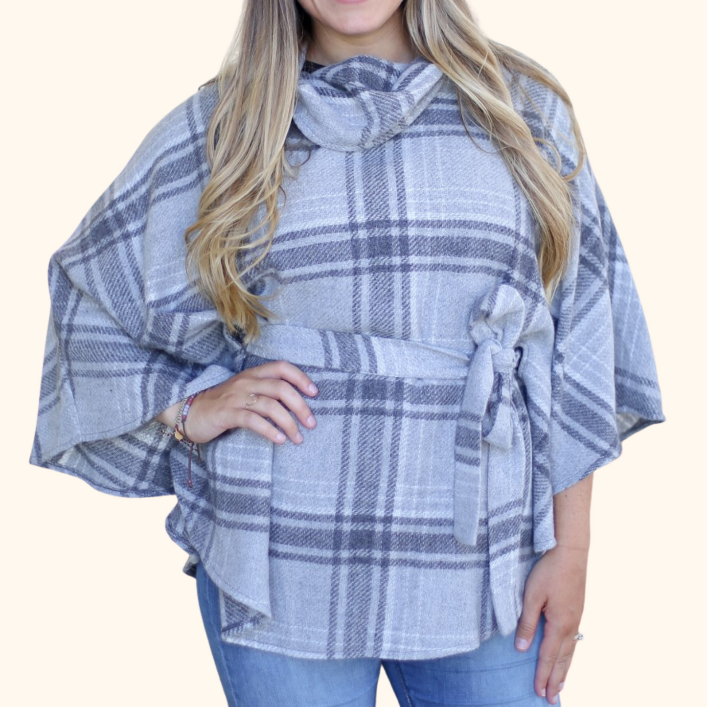 Perfecto Poncho in Gray