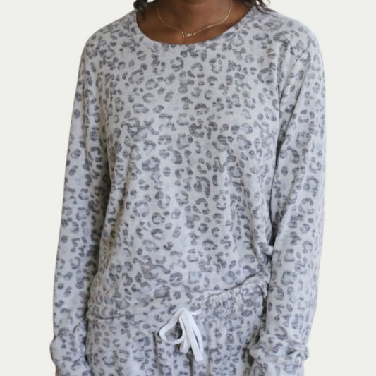 Grey Leopard Print Pullover Top